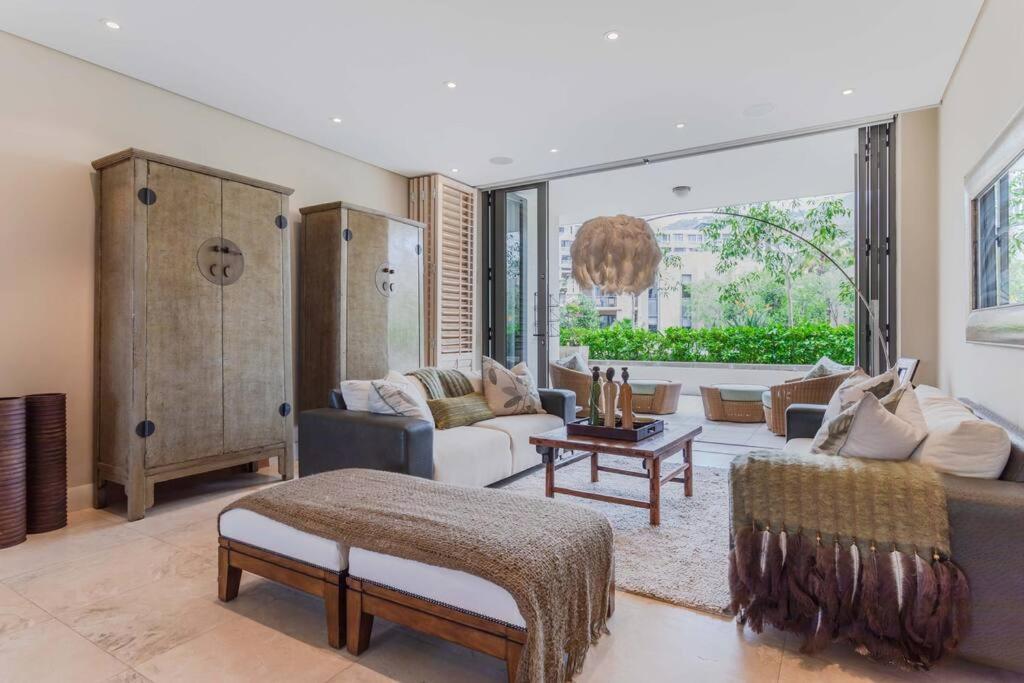 Outstanding V&A Marina Waterfront Apartment Cape Town Ngoại thất bức ảnh