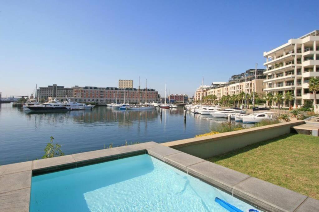 Outstanding V&A Marina Waterfront Apartment Cape Town Ngoại thất bức ảnh